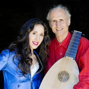 Hopkinson Smith, Mariana Flores 的头像