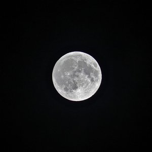 LUNA