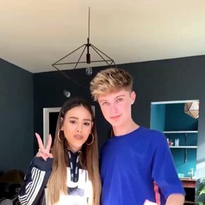 Avatar for Danna Paola & HRVY