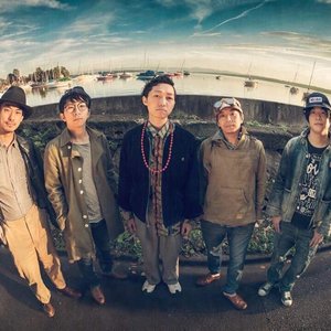 Scarf & the SuspenderS 的头像