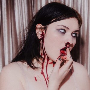 everybody HATES me - singLe