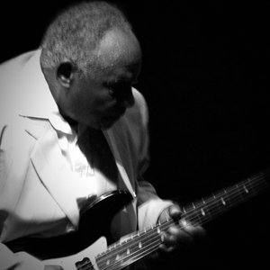 Chicago Blues Legend