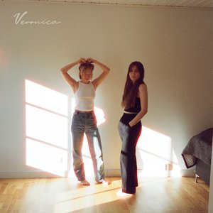 Veronica - Single