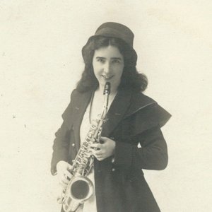 Gertie Gitana 的头像