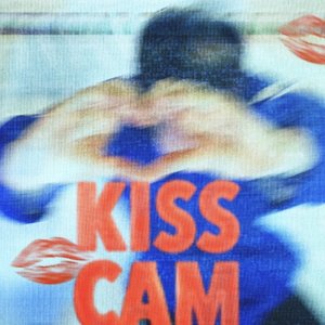 kiss cam