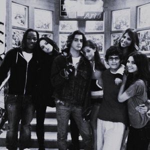 Victorious Cast のアバター