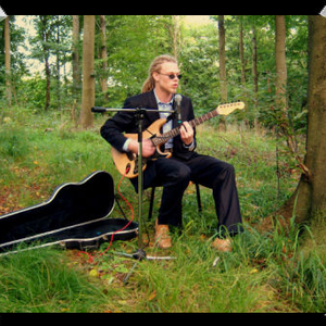 Heth photo provided by Last.fm