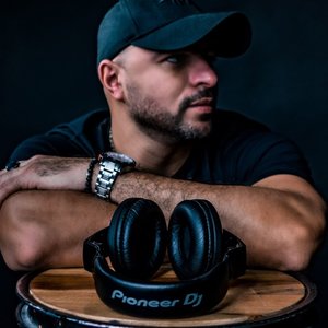 Avatar for DJ Oscar Sharm