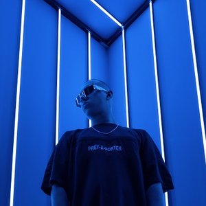 Shayan Yo 的头像