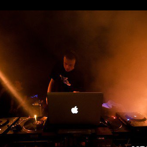 Dan Marshall photo provided by Last.fm