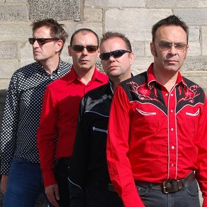 “The Cathode Ray Live at the Citrus Club”的封面