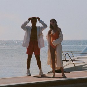 Coco Champagne 的头像