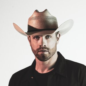 Dustin Lynch için avatar