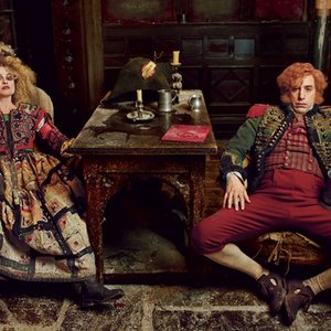 Avatar de Sacha Baron Cohen, Helena Bonham Carter & Les Misérables Cast