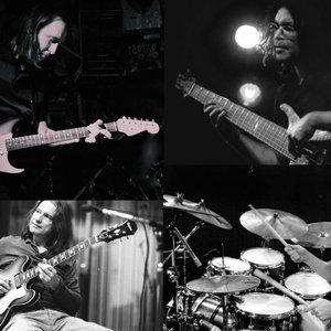 Zdjęcia dla 'Michael Landau, Robben Ford, Jimmy Haslip & Gary Novak'