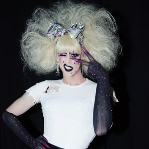 Dusty Ray Bottoms 的头像