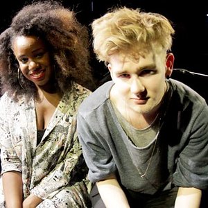 Mura Masa & NAO 的头像