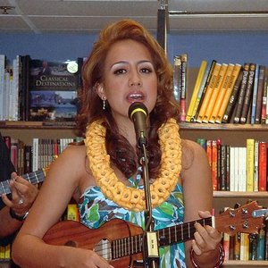 Raiatea Helm のアバター