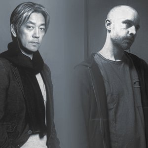 Bild för 'Ryuichi Sakamoto + Taylor Deupree'