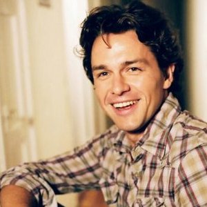 Julian Ovenden のアバター