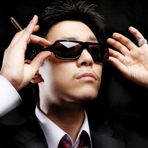 Vasco바스코 (Shin Dong Yul신동열) 的头像