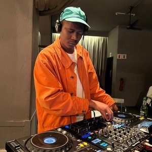 Frank Apollo 的头像