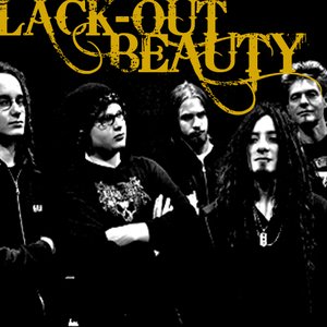 black out beauty 的头像