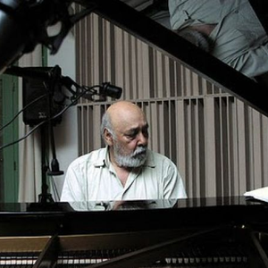 Johnny Răducanu photo provided by Last.fm