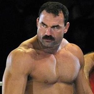 “Don Frye”的封面