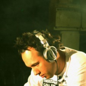 Roy Gates photo provided by Last.fm