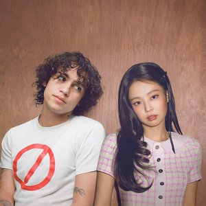 Jennie, Dominic Fike 的头像