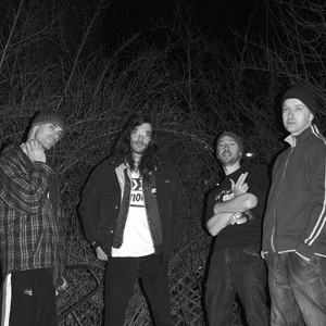 5 Mic Cluster photo provided by Last.fm