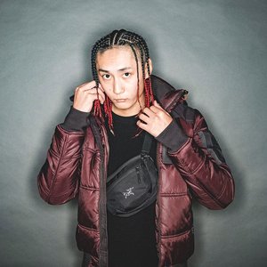Tade Dust için avatar