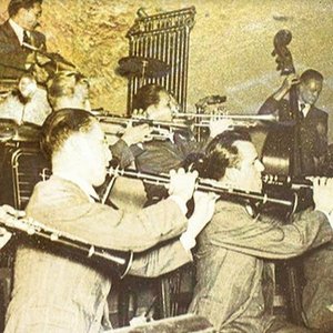 Michael Ginsburg Jazz Orchestra 的头像