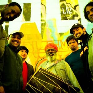 BlackMahal 的头像