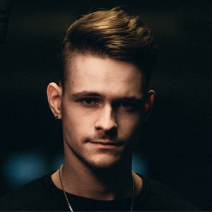 Avatar for LeftLukas