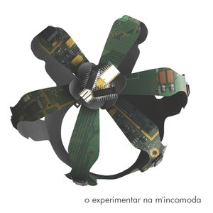 o experimentar na m'incomoda