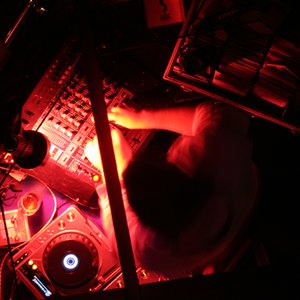 Dj-JoYo 的头像