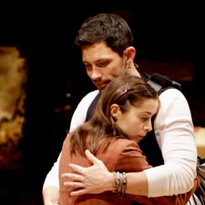 Steve Kazee;Cristin Milioti 的头像