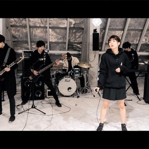 Each Light 的头像