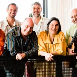 Mônica Salmaso (part. Pau Brasil) 的头像