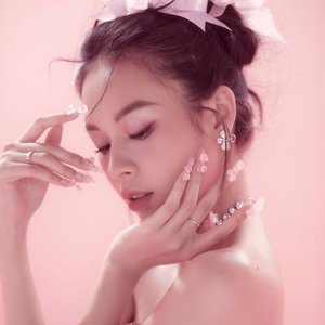 PHÍ PHƯƠNG ANH 的头像