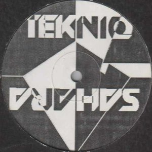 Sahara Tekniq