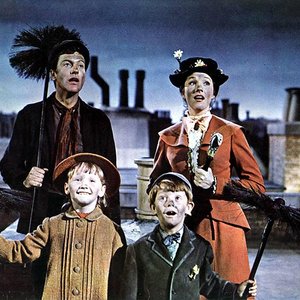 Julie Andrews, Dick Van Dyke, Karen Dotrice & Matthew Garber 的头像