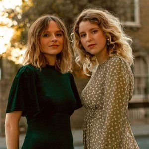 Hannah Grace & Gabrielle Aplin 的头像