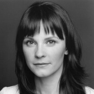 Siobhan McCarthy & Lisa Stokke 的头像