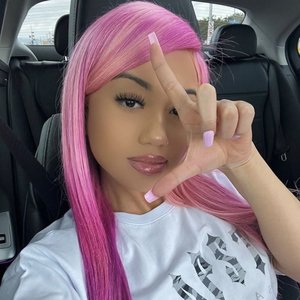 Rella Gz 的头像