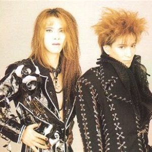 V2 (小室哲哉 & YOSHIKI) 的头像