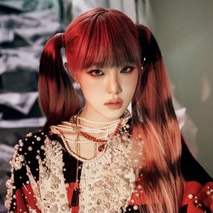 최예나 的头像