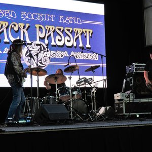 Black Passat 的头像